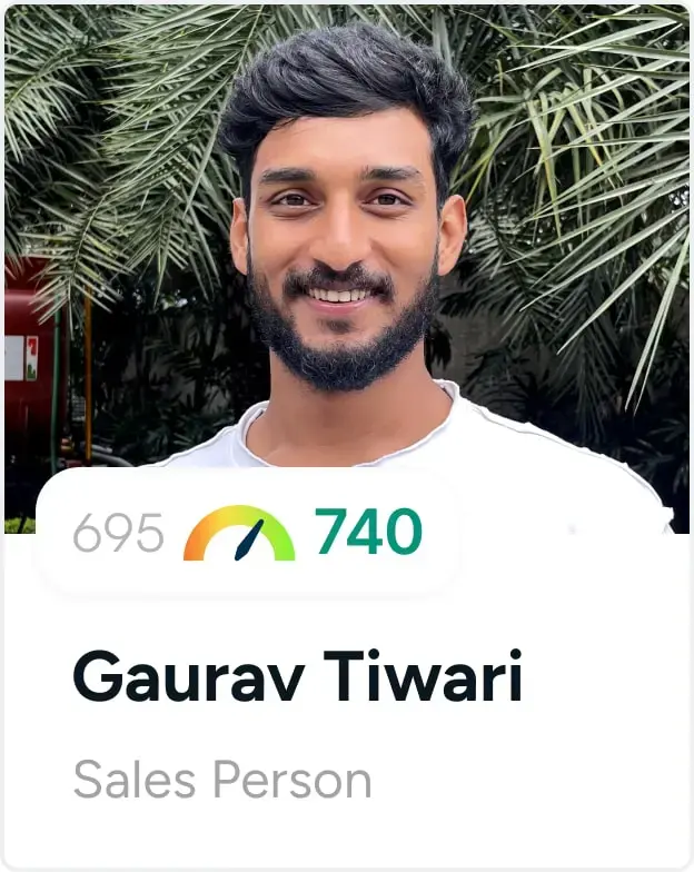 A smiling person with their name, job description and credit score